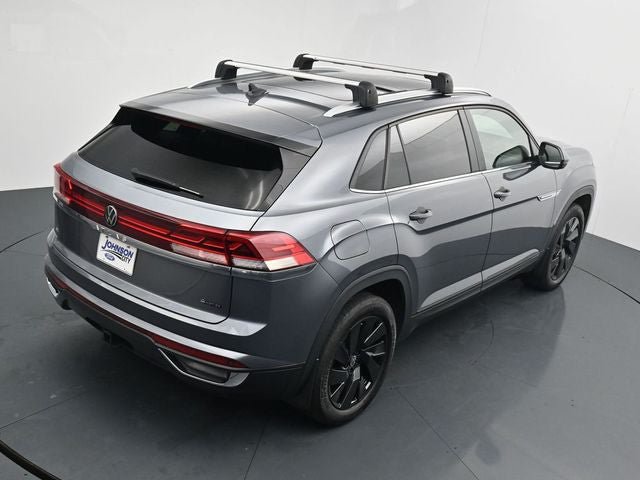 Used 2024 Volkswagen Atlas Cross Sport SE AWD/4WD image 33