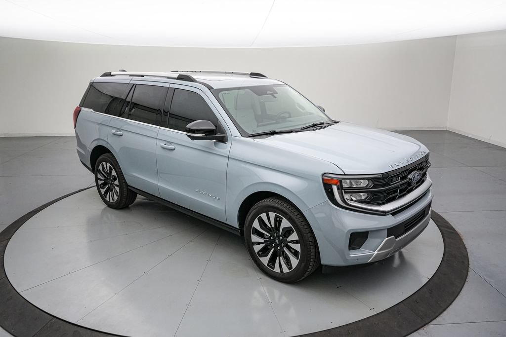 Certified 2025 Ford Expedition Platinum AWD/4WD image 2