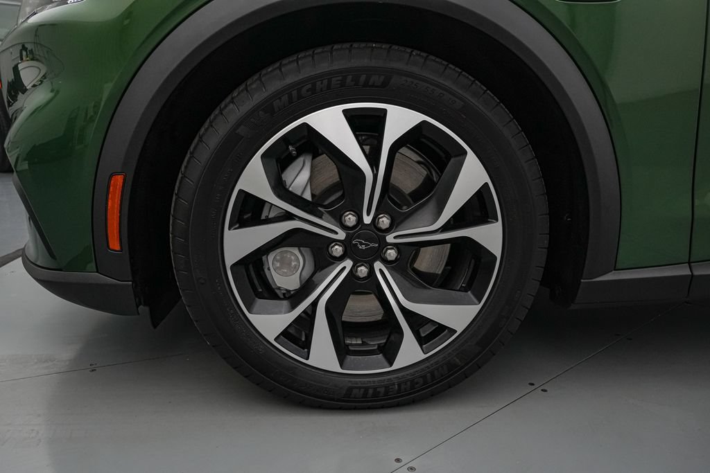 Certified 2025 Ford Mustang Mach-E Select RWD image 10