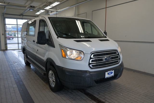 Certified 2018 Ford Transit 250 130 Low Roof w/ Exterior Upgrade Package image 15