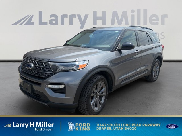 Certified 2022 Ford Explorer XLT w/ Equipment Group 202A AWD/4WD image 1