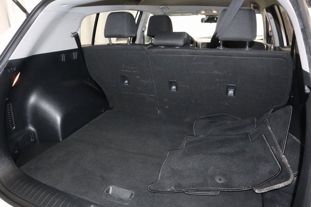 Used 2020 Kia Sportage LX image 15