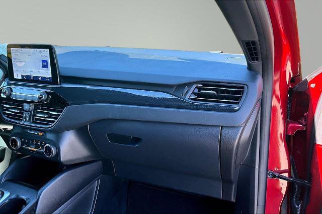 Certified 2024 Ford Escape ST-Line FWD image 17
