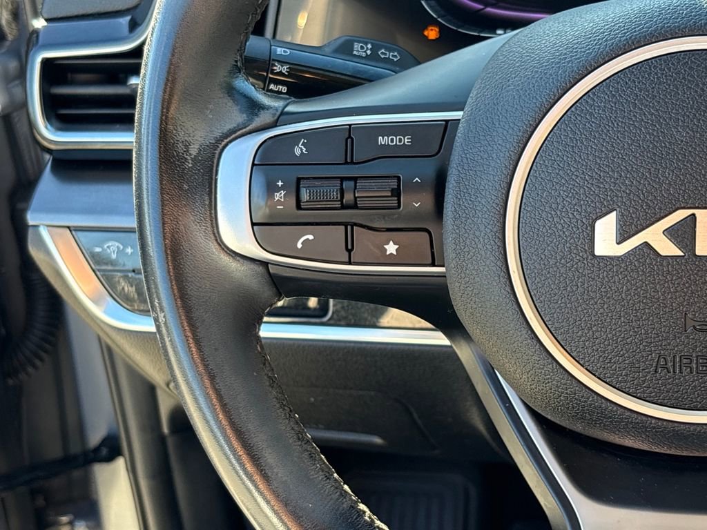 Used 2023 Kia Sportage EX image 19