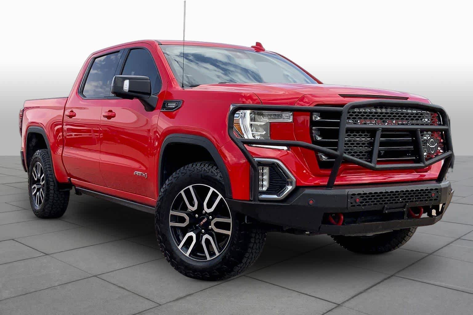 Used 2021 GMC Sierra 1500 AT4 w/ AT4 Premium Package AWD/4WD image 3