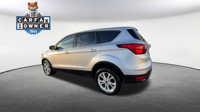 Certified 2019 Ford Escape SE FWD image 3