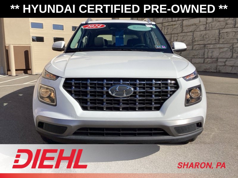 Certified 2024 Hyundai Venue SEL FWD image 2