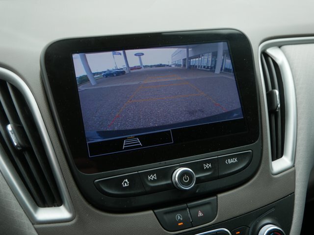 Used 2022 Chevrolet Malibu LS w/ Driver Confidence Package II FWD image 24