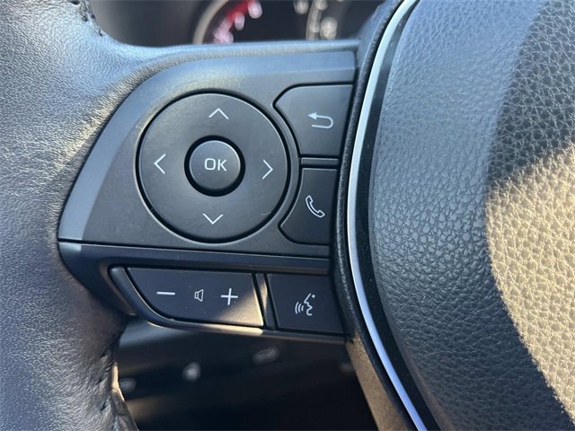 Used 2023 Toyota RAV4 XLE Premium image 32