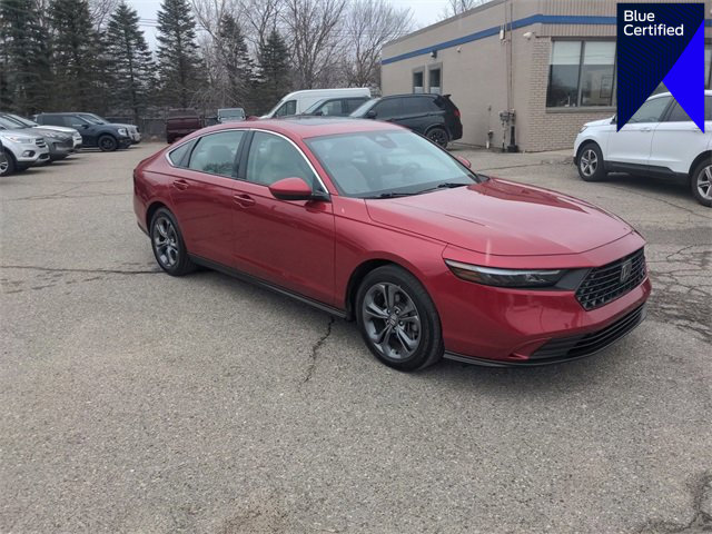 Used 2023 Honda Accord EX image 1