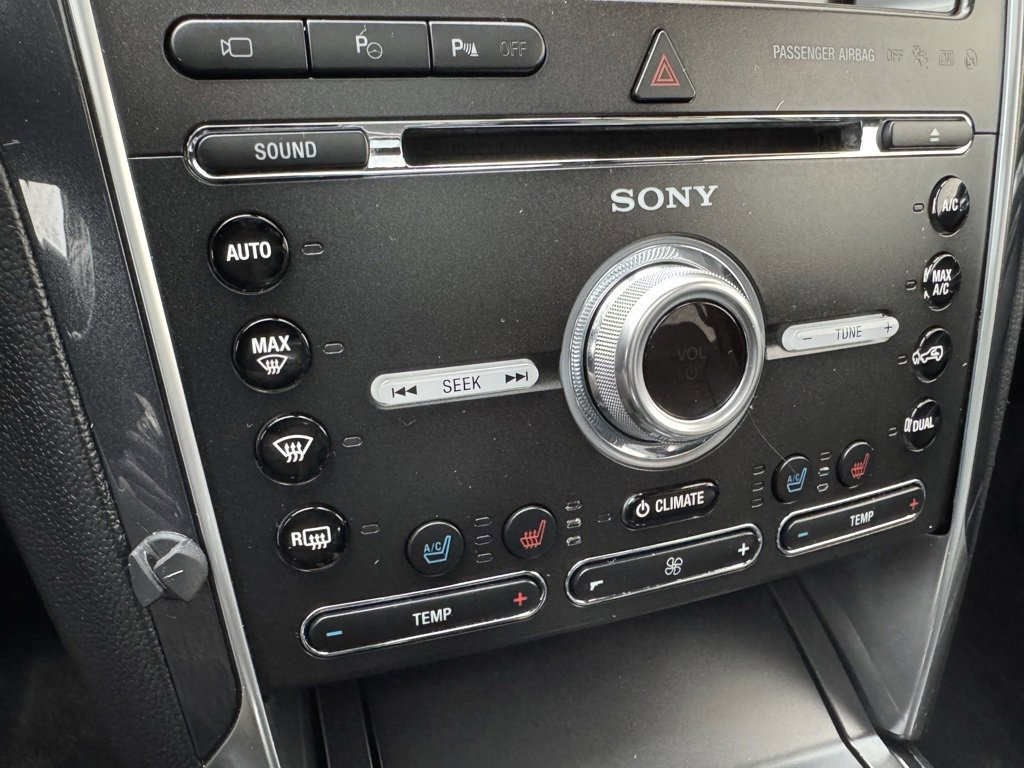 Certified 2018 Ford Explorer Limited w/ Equipment Group 301A image 44