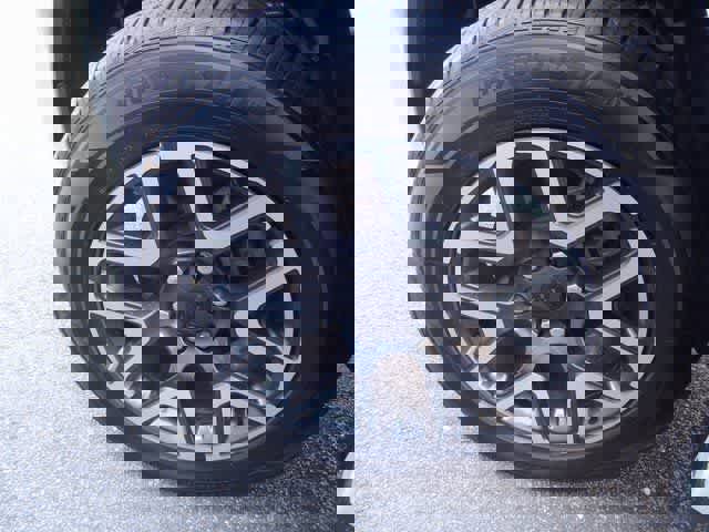 Used 2025 RAM 1500 Laramie image 45