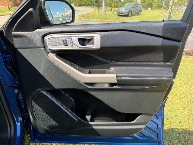 Certified 2023 Ford Explorer Limited image 25