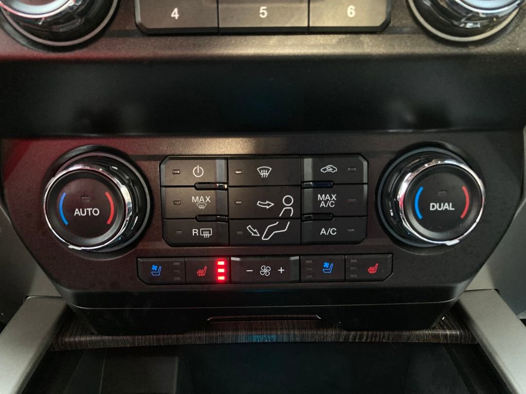 Certified 2021 Ford F250 Lariat w/ Lariat Value Package image 32