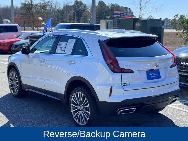 Used 2024 Cadillac XT4 Premium Luxury image 5