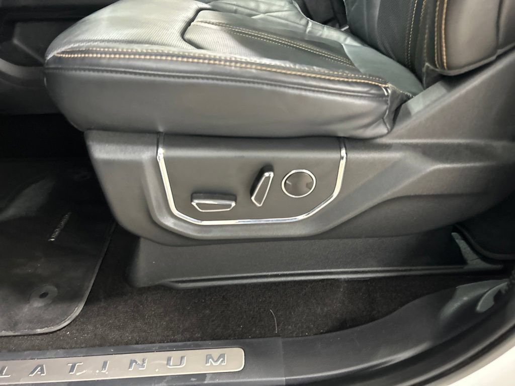 Certified 2023 Ford Expedition Max Platinum AWD/4WD image 11