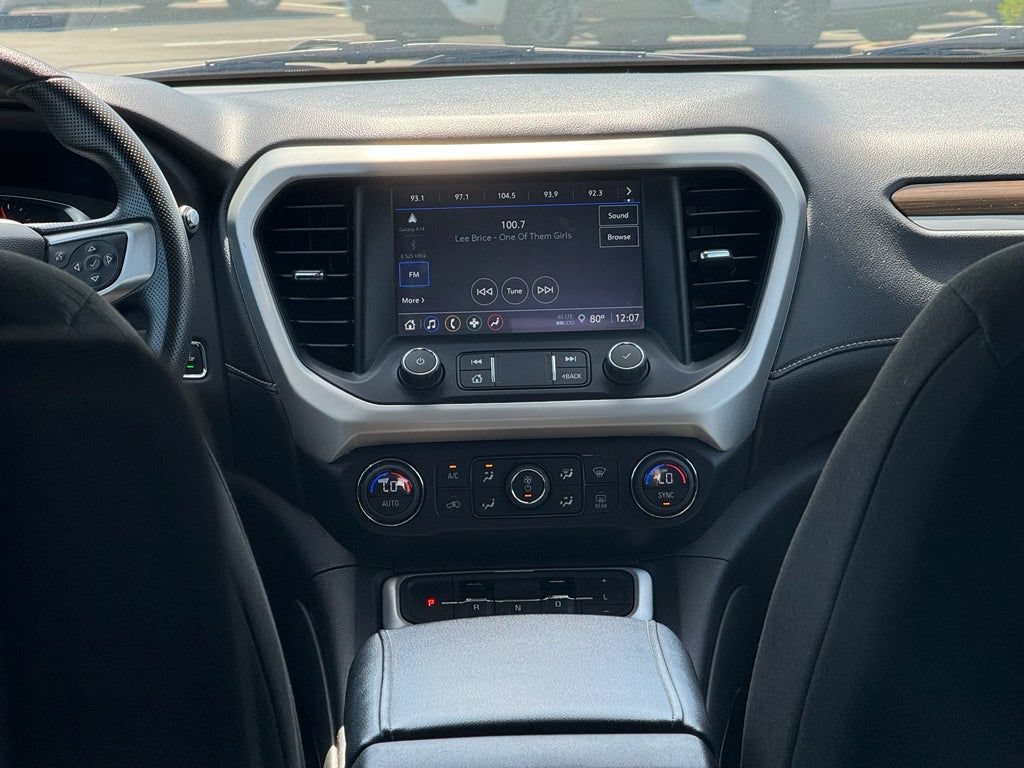 Used 2023 GMC Acadia SLE w/ Driver Convenience Package FWD image 25