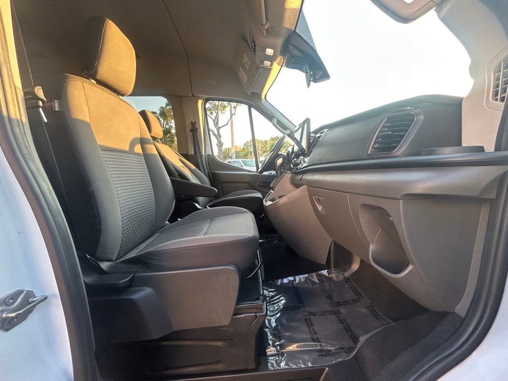 Certified 2024 Ford Transit 350 XLT image 24