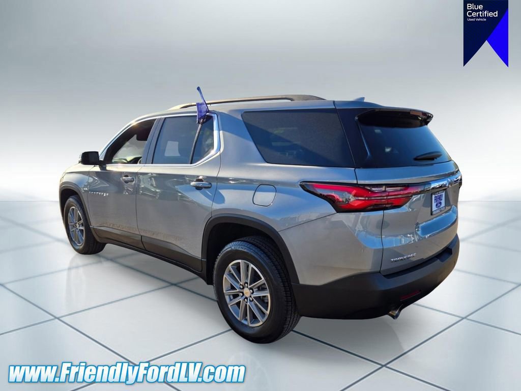 Used 2023 Chevrolet Traverse LT FWD image 3