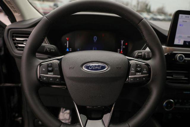 Certified 2023 Ford Escape Active AWD/4WD image 31
