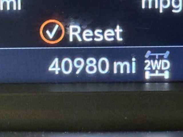 Used 2021 Chevrolet Silverado 1500 RST image 24