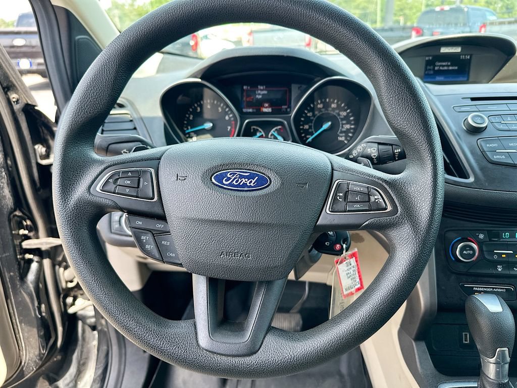 Certified 2017 Ford Escape SE FWD image 18