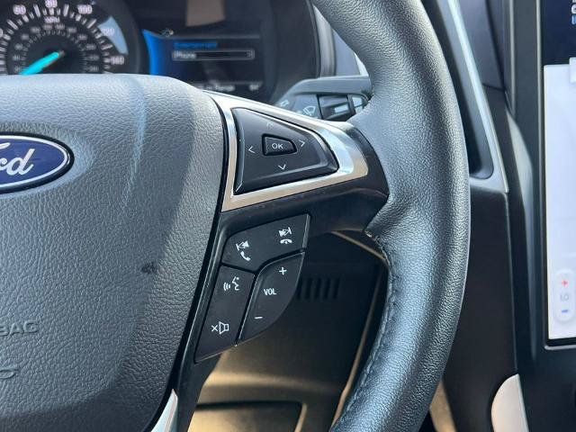 Certified 2024 Ford Edge SEL w/ Convenience Package AWD/4WD image 19