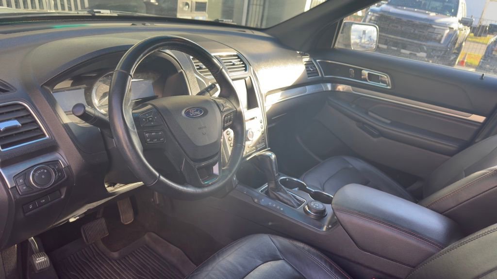 Certified 2017 Ford Explorer Sport image 9