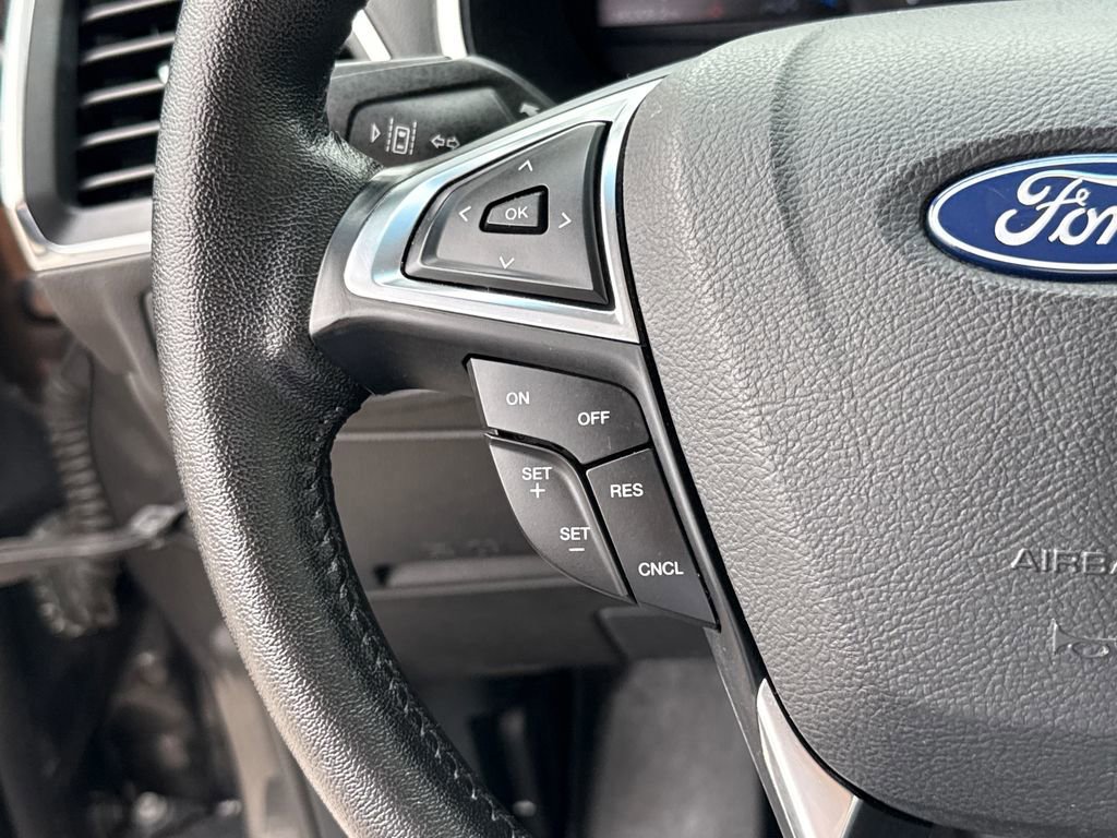 Certified 2019 Ford Edge Titanium image 15