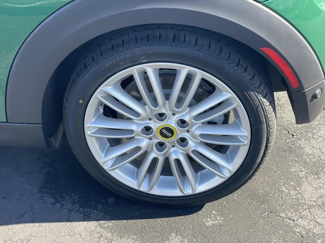 Used 2023 MINI Cooper SE image 39