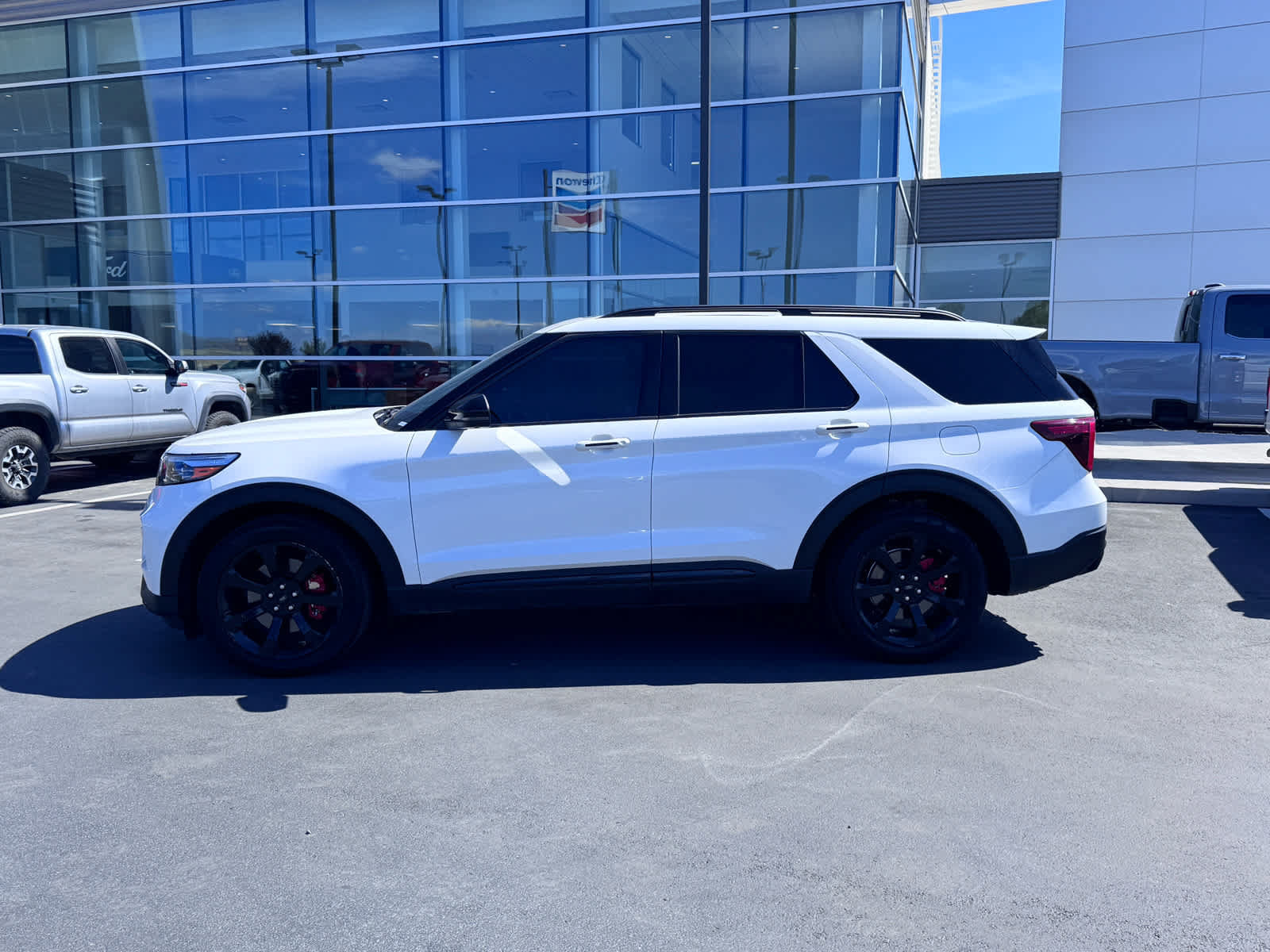 Certified 2023 Ford Explorer ST w/ Equipment Group 401A AWD/4WD image 13