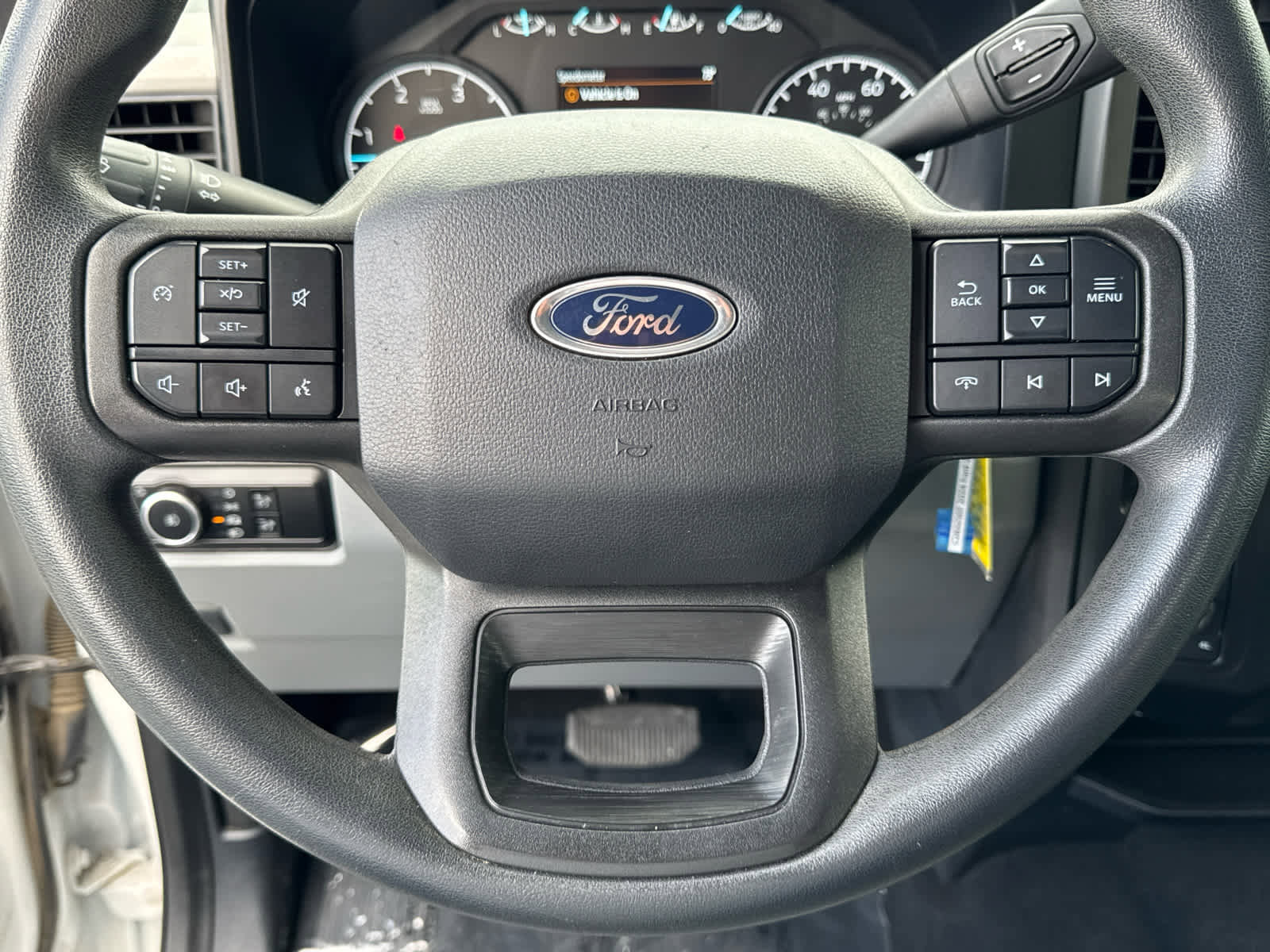 Certified 2024 Ford F250 XLT AWD/4WD image 29