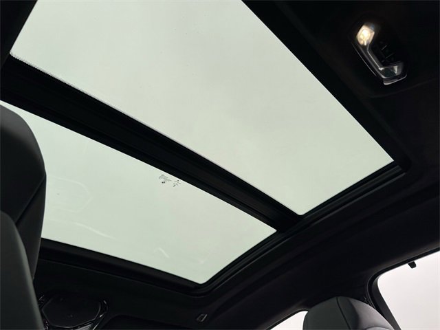 Used 2022 BMW X6 M w/ Competition Package image 29