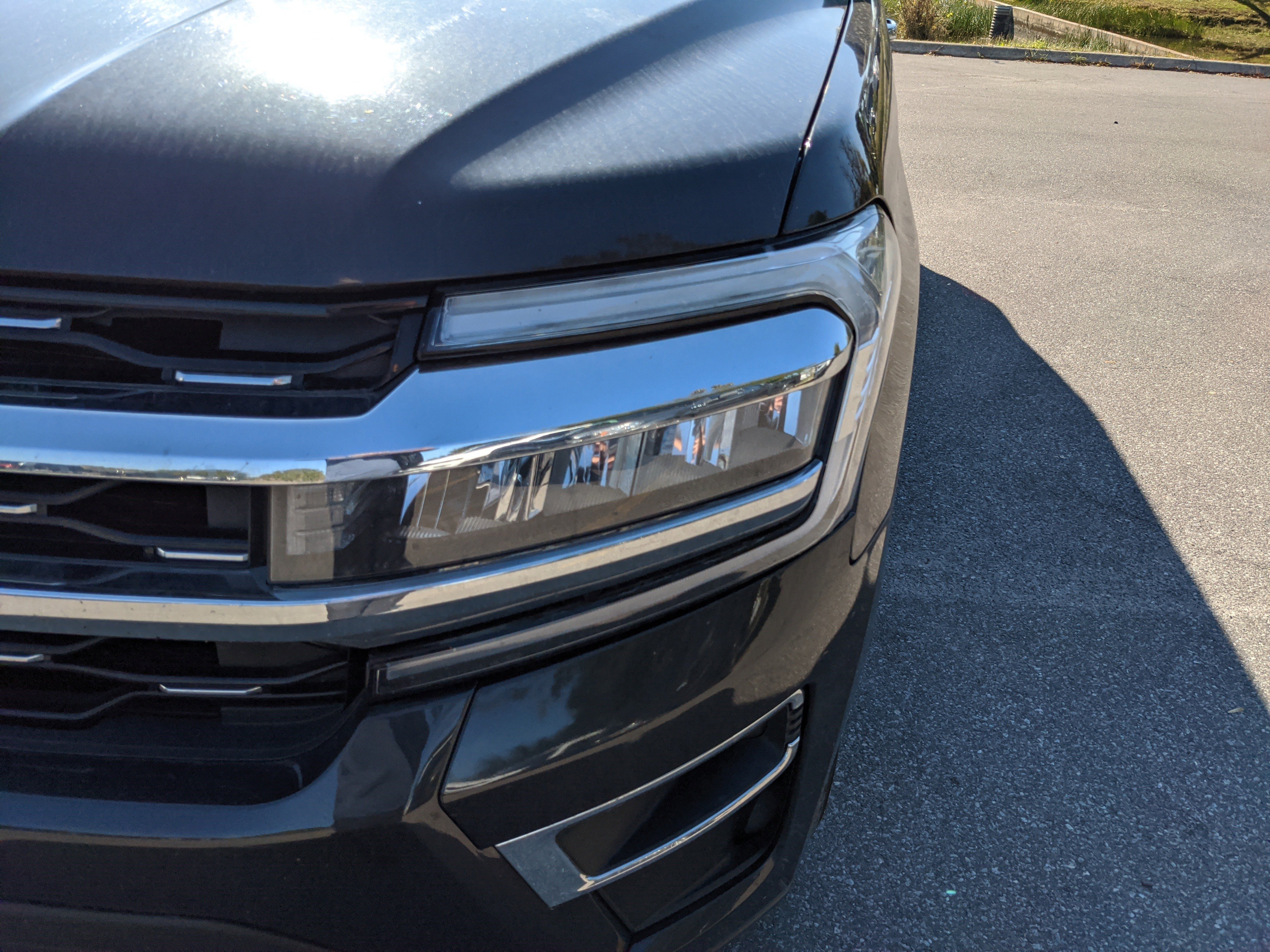 Certified 2024 Ford Expedition Max Limited image 11