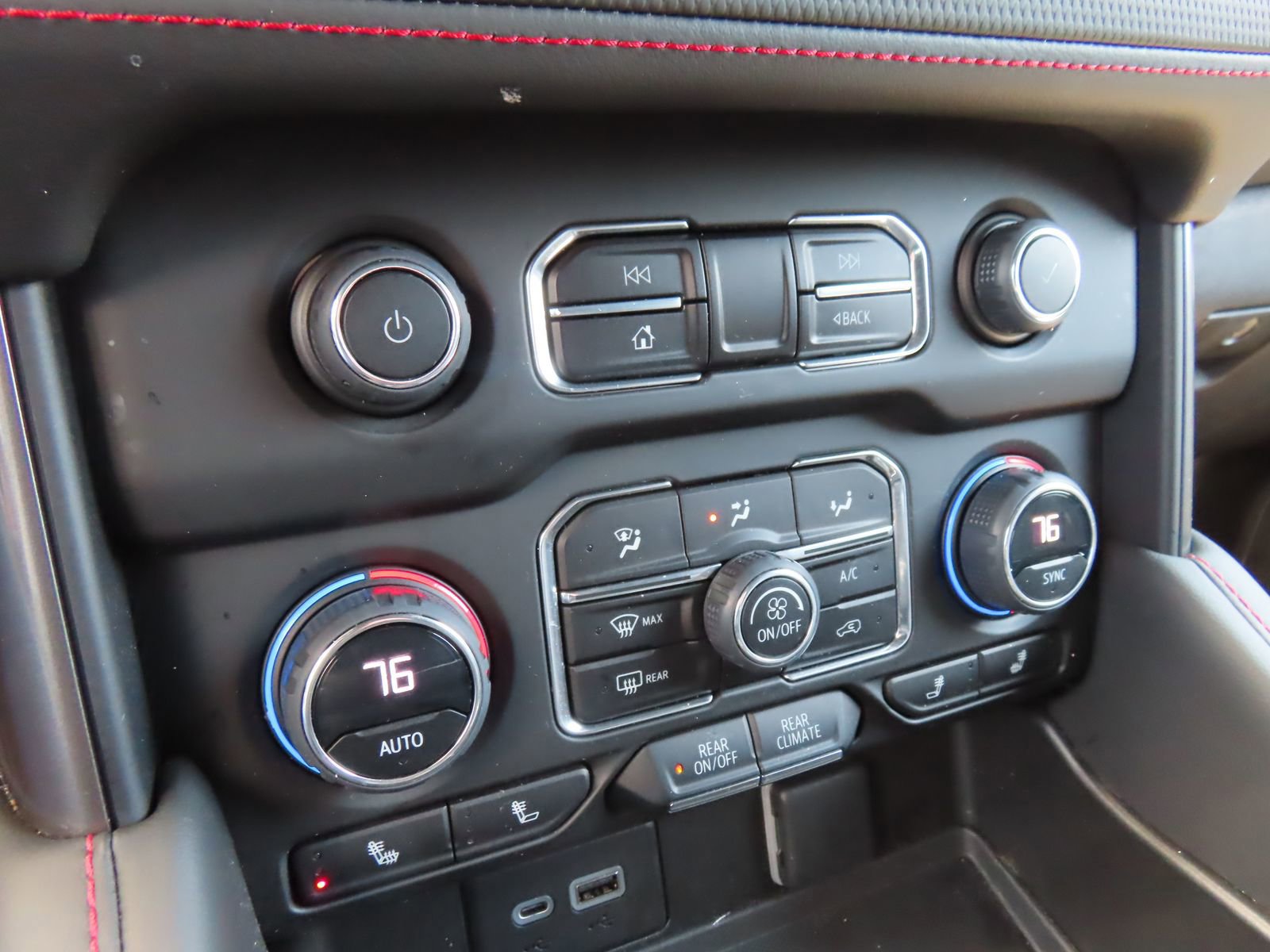 Used 2023 Chevrolet Tahoe RST w/ Luxury Package image 26