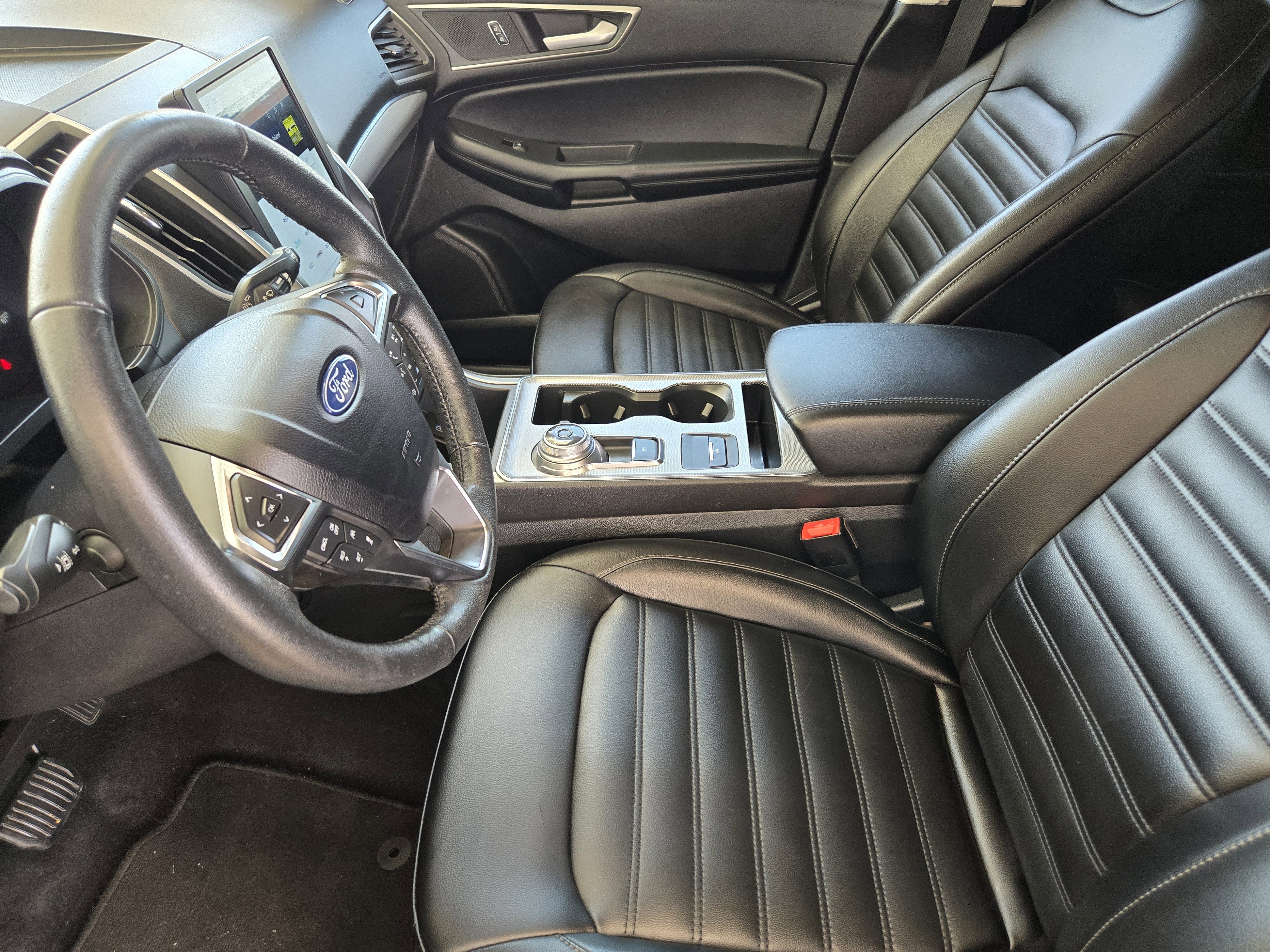 Certified 2022 Ford Edge SEL w/ Convenience Package AWD/4WD image 9
