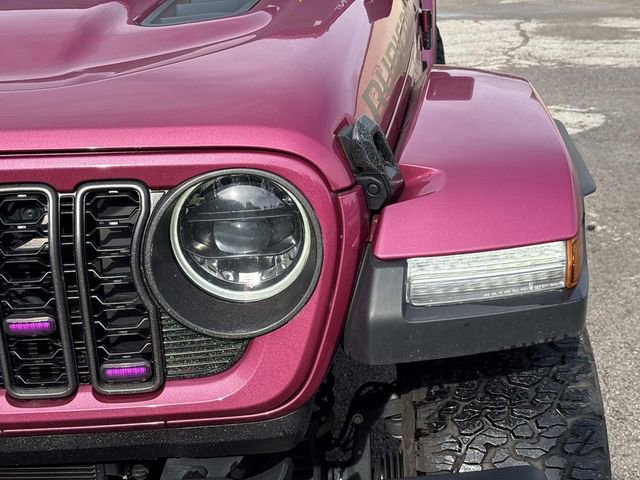 Used 2024 Jeep Wrangler Unlimited Rubicon AWD/4WD image 10