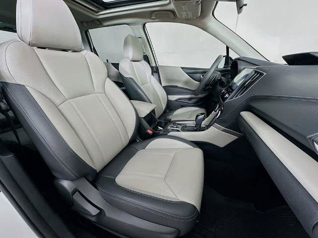 Used 2023 Subaru Forester Limited AWD/4WD image 15