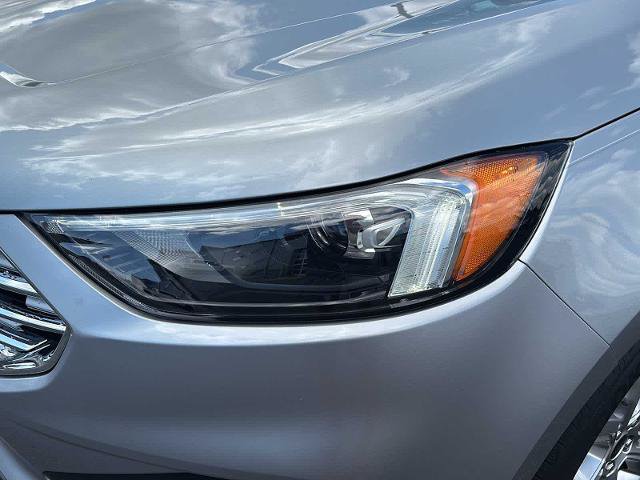 Certified 2024 Ford Edge Titanium AWD/4WD image 32