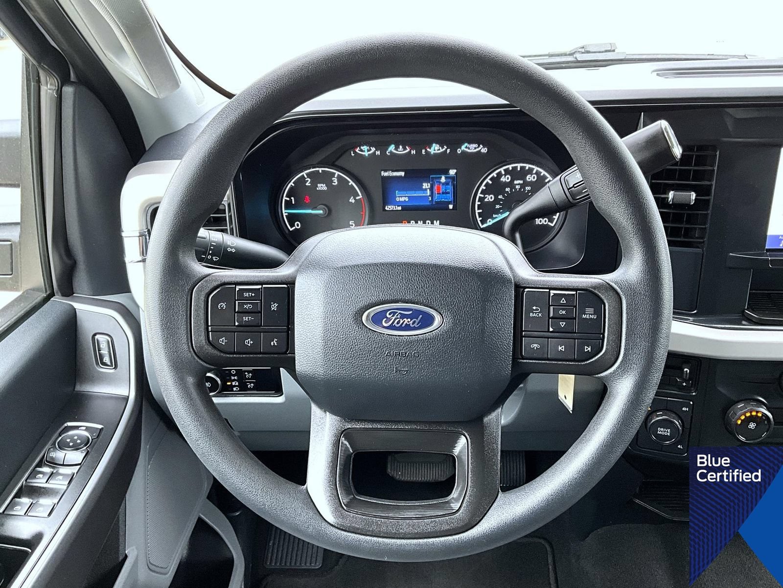Certified 2025 Ford F250 XLT AWD/4WD image 11