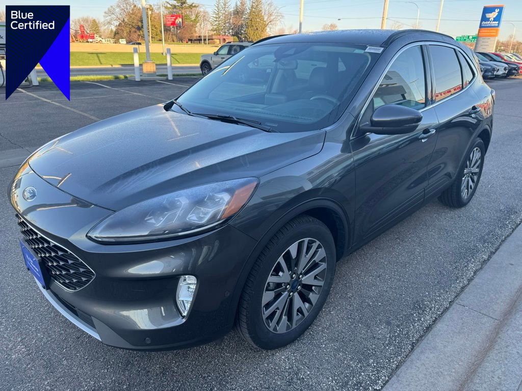 Certified 2020 Ford Escape Titanium AWD/4WD image 1