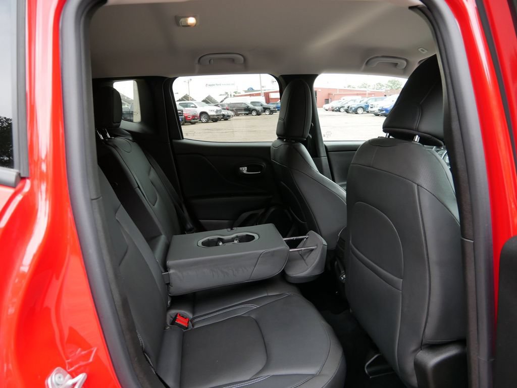 Used 2021 Jeep Renegade Limited AWD/4WD image 9