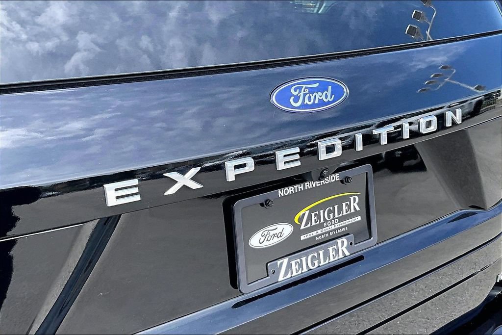 Certified 2025 Ford Expedition Max Active AWD/4WD image 8