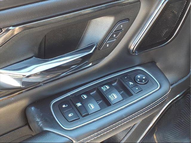 Used 2023 RAM 1500 Limited image 12
