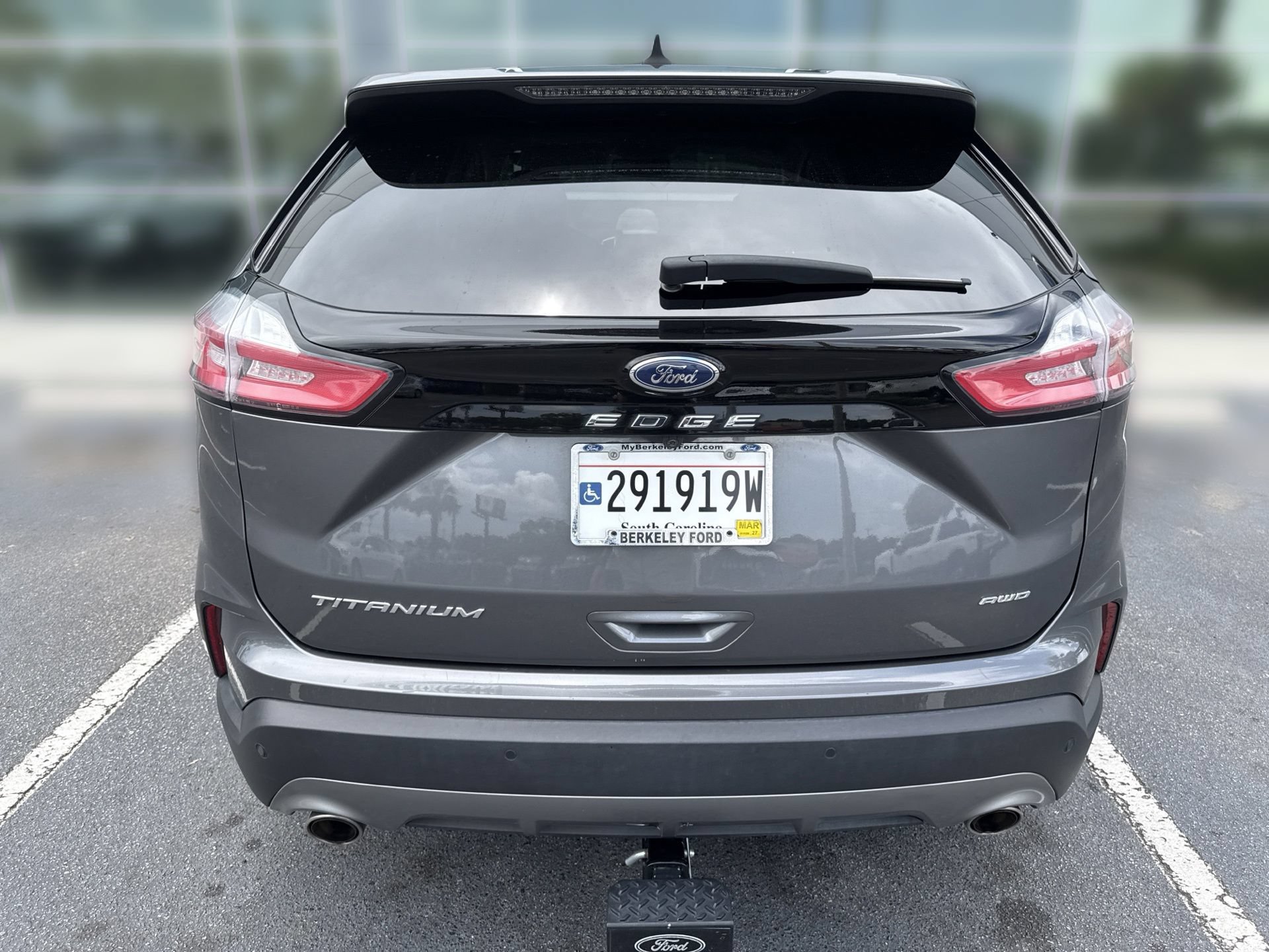 Certified 2023 Ford Edge Titanium AWD/4WD image 7
