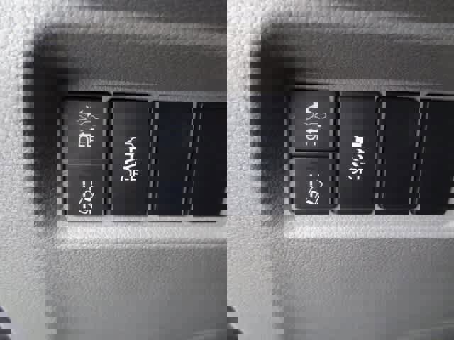 Used 2019 Honda Pilot LX image 18