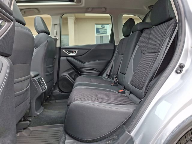 Used 2022 Subaru Forester Premium image 10