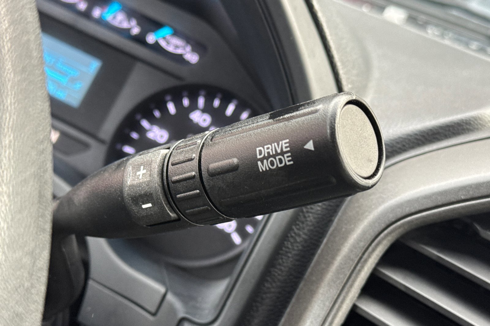 Certified 2022 Ford F350 XL w/ Power Equipment Group image 20