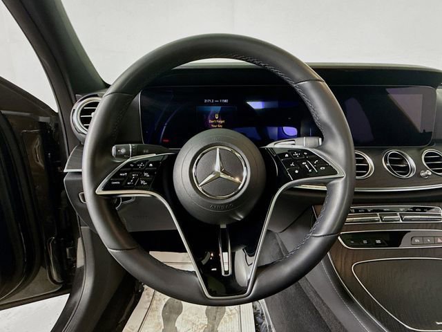 Used 2021 Mercedes-Benz E 350 4MATIC Sedan image 11