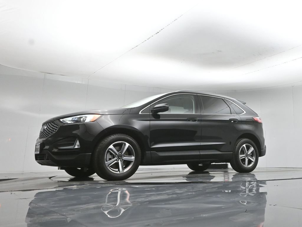 Certified 2024 Ford Edge SEL w/ Convenience Package AWD/4WD image 50